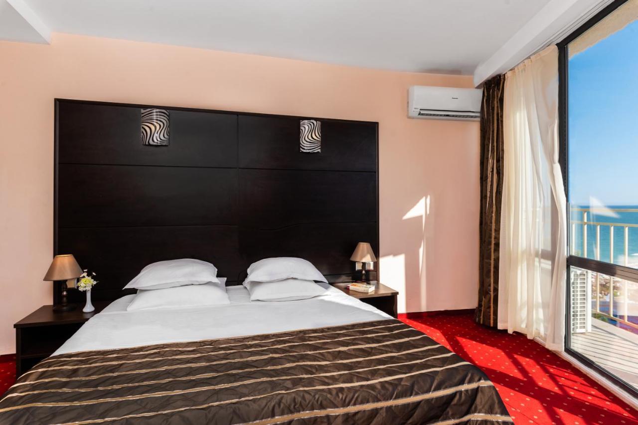 Elpida Hotel โกลเดน แซนส์ ภายนอก รูปภาพ